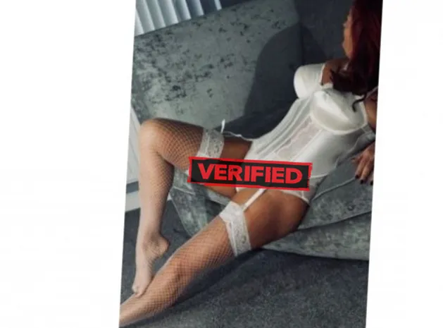 Sophia tits Prostitute Kampong Pasir Ris